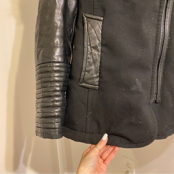 RUDSAK WINTER OUTERWEAR with real fur - Picture 4 of 11